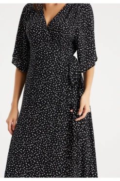 Liquorish Polka Dot Midi Wrap Dress With Kimono Sleeves -Yumi Clothing Shop 52KKDQZK 13808