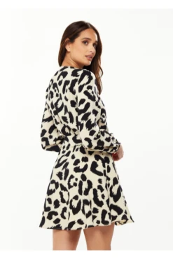 Liquorish Animal Print Mini Wrap Dress With Long Sleeves -Yumi Clothing Shop DJjHmBoM 13866