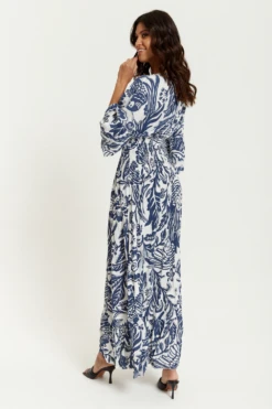 Hoxton Gal Oversized V Neck Detail Floral Print Maxi Dress 7 Hoxton Gal Oversized V Neck Detail Floral Print Maxi Dress -Yumi Clothing Shop H6Pc8Hq7 13238