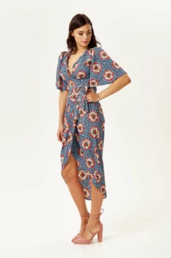 Liquorish Divine Grace Midi Wrap Dress Floral Leopard Print -Yumi Clothing Shop OSFIehRv 8697