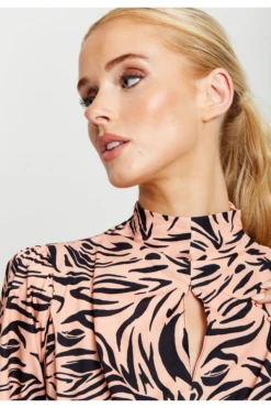 Liquorish Zebra Print Midi Dress With High Neck -Yumi Clothing Shop VPEiH9Wh 13008