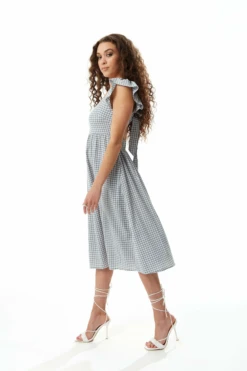 Liquorish Cut Out Back Midi Dress In Blue And Cream Gingham -Yumi Clothing Shop gaapWFvx 10075