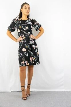 Signage Round Neck Short Puff Sleeve Midi Dress -Yumi Clothing Shop hatk52ph 15678