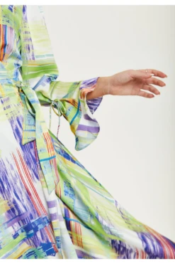 Liquorish Abstract Print Midi Wrap Dress In Green -Yumi Clothing Shop kM7GZ2Z0 15655