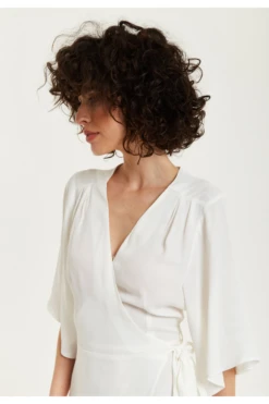 Liquorish Midi Wrap Dress In White -Yumi Clothing Shop lQ5sCXW1 15751