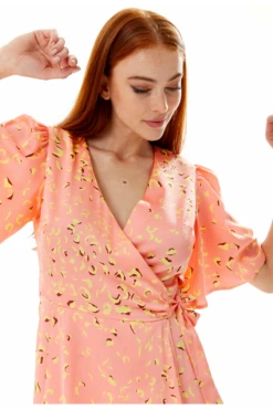 Liquorish Mini Abstract Animal Print Wrap Dress In Peach -Yumi Clothing Shop r8htZ5ir 10793