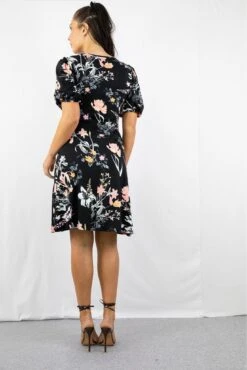 Signage Round Neck Short Puff Sleeve Midi Dress -Yumi Clothing Shop s91MHDQS 15678