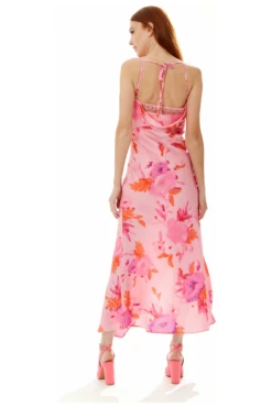Liquorish Cowl Neck Maxi Floral Print Dress In Pink -Yumi Clothing Shop vt70tVZ4 10782
