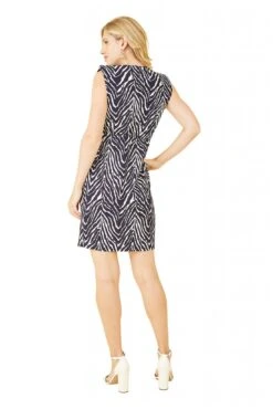 Mela London Navy Zig Zag Jersey Pocket Dress With Gold Bar -Yumi Clothing Shop w4wjzevi 14767