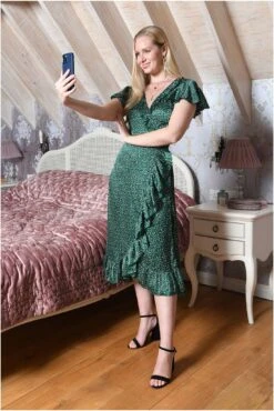 Yumi Green Leopard Satin Frill Wrap Midi Dress -Yumi Clothing Shop y7NYiiyE 13328